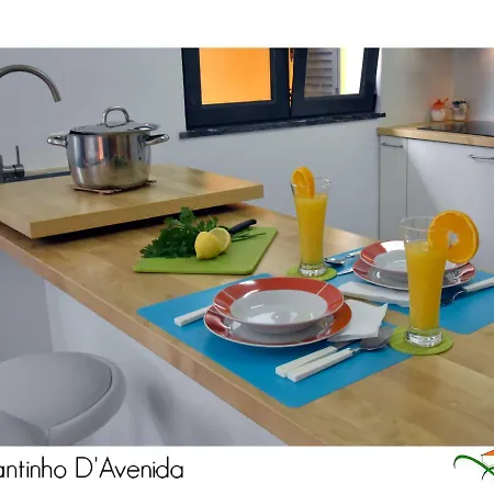 Cantinho D'avenida
