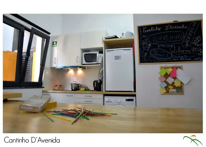Cantinho D'avenida